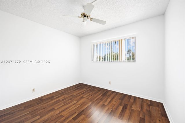 6890 Royal Palm Blvd 211H, Margate, FL 33063