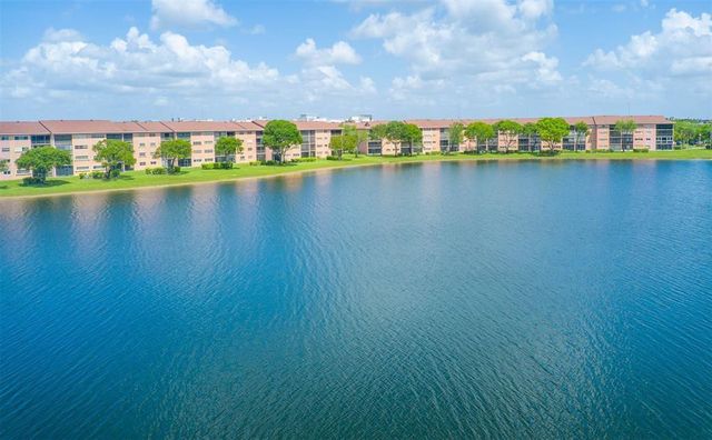 750 SW 138th Avenue 403F, Pembroke Pines, FL 33027