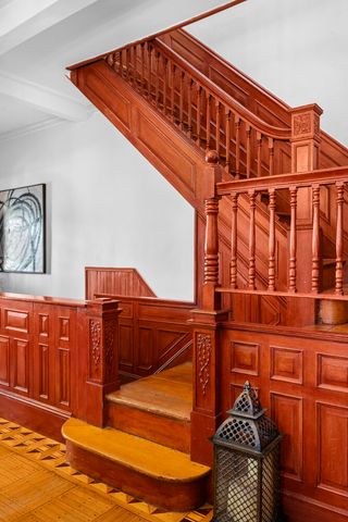 954 PARK Place, New York City, NY 11213