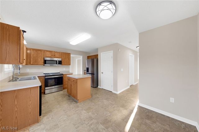 7396 Bittersweet Lane, Chippewa Lake, OH 44215