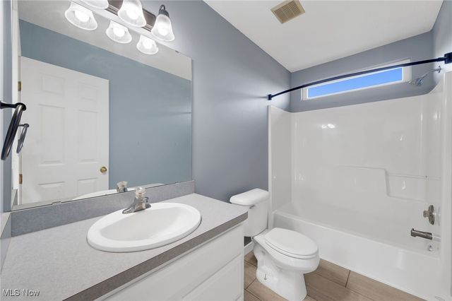 7396 Bittersweet Lane, Chippewa Lake, OH 44215