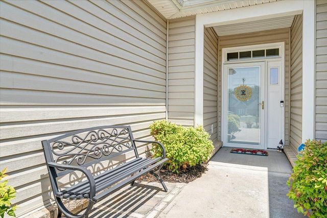 2735 Cottage Rose LN, Roanoke, VA 24012