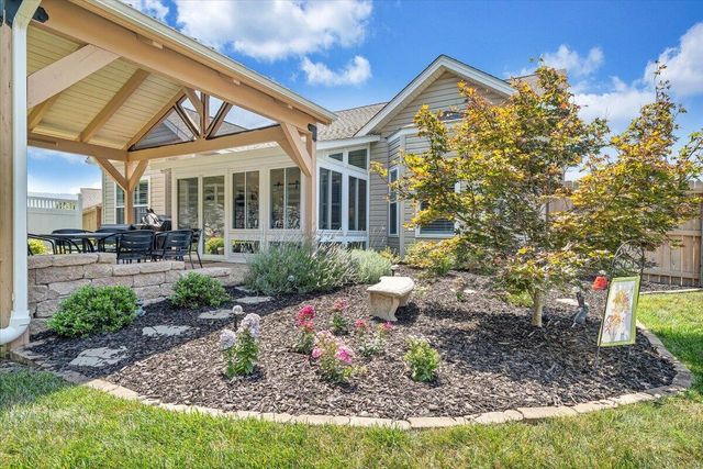 2735 Cottage Rose LN, Roanoke, VA 24012