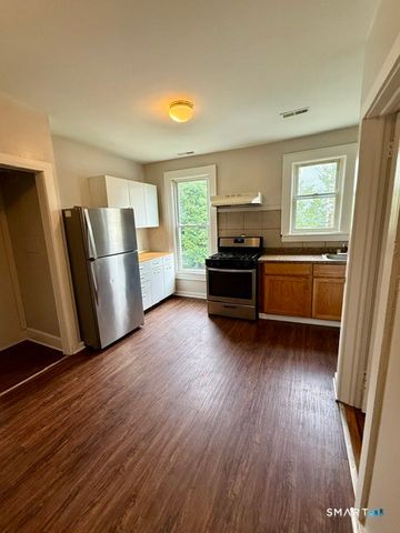 384 Gregory Street, Bridgeport, CT 06604