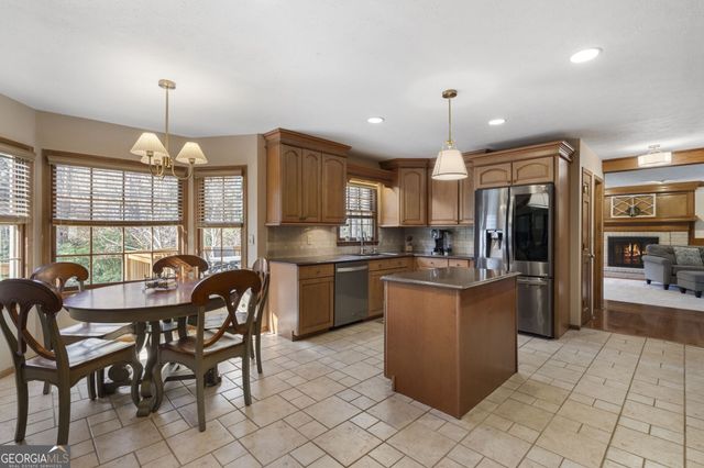 2946 Matthew Lane, Lawrenceville, GA 30044