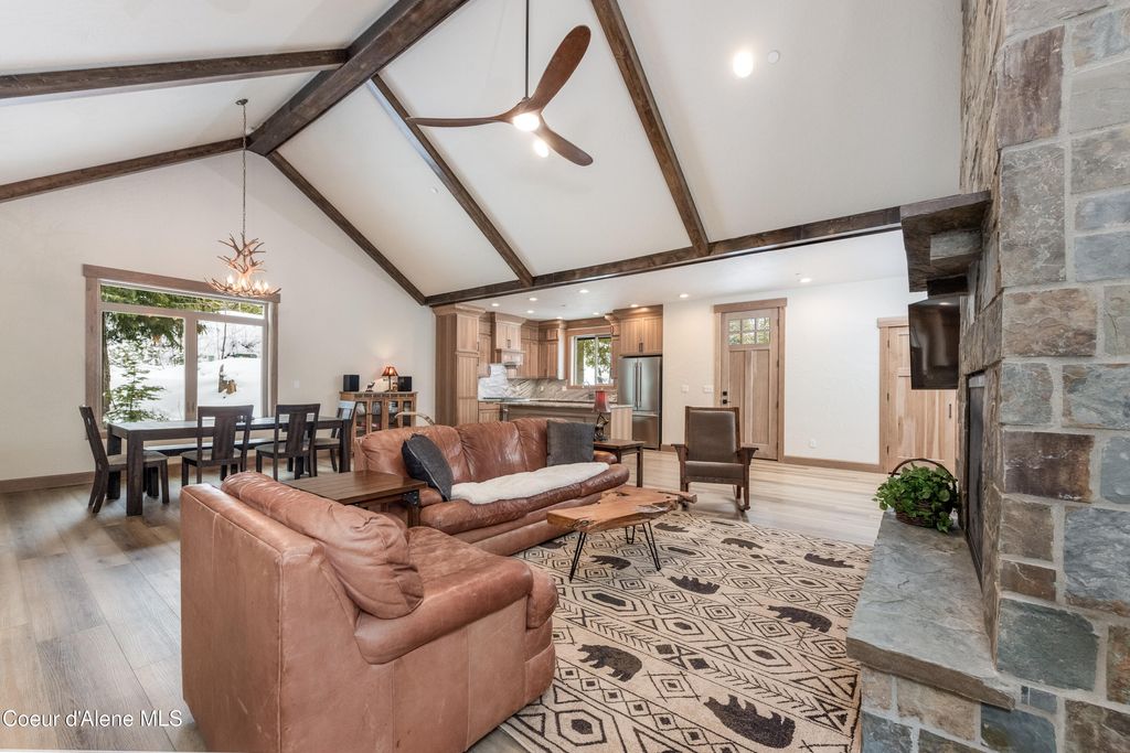 215 White Cloud Dr, Sandpoint, ID 83864 photo 14