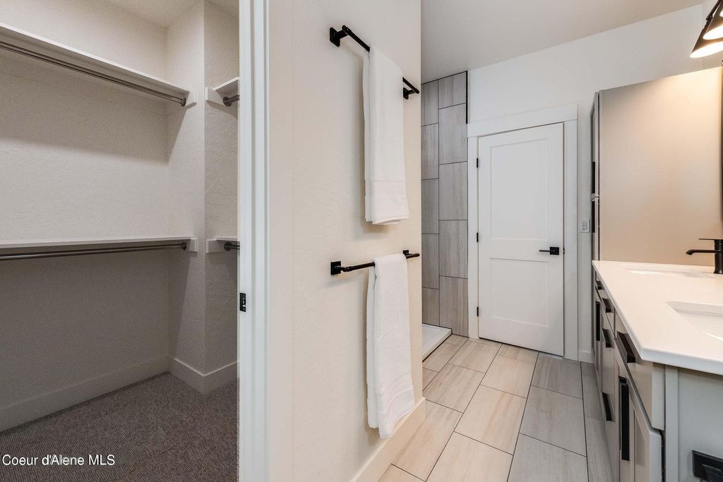 215 White Cloud Dr, Sandpoint, ID 83864 photo 29