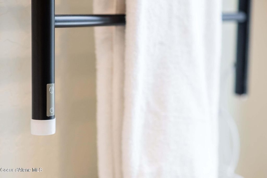 215 White Cloud Dr, Sandpoint, ID 83864 photo 34