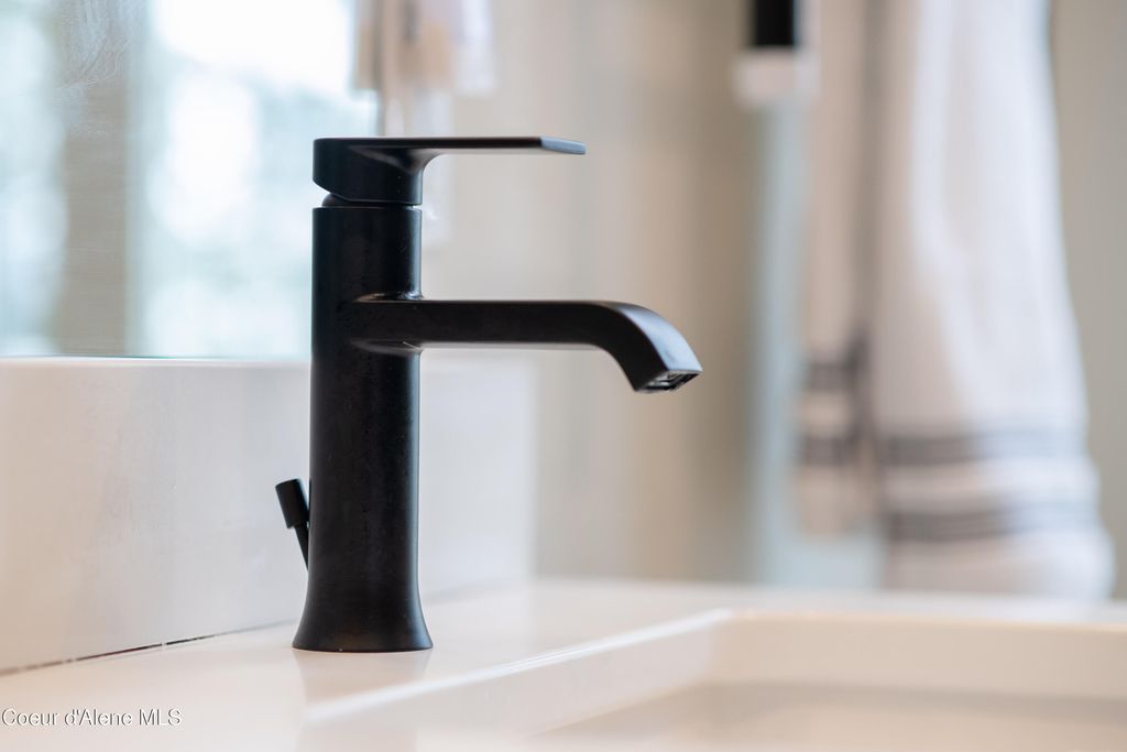 215 White Cloud Dr, Sandpoint, ID 83864 photo 36