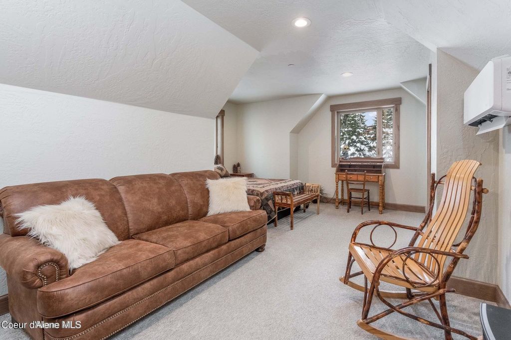 215 White Cloud Dr, Sandpoint, ID 83864 photo 40