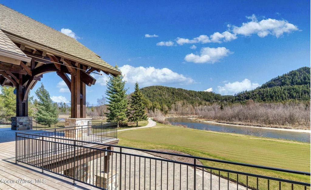 215 White Cloud Dr, Sandpoint, ID 83864 photo 46