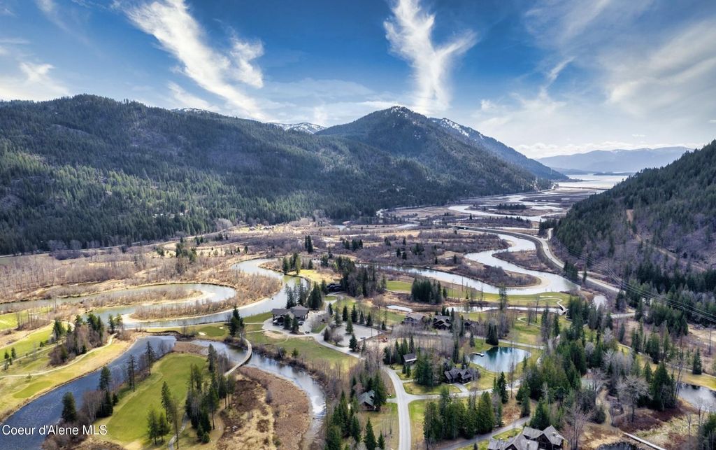 215 White Cloud Dr, Sandpoint, ID 83864 photo 56