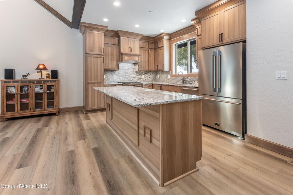 215 White Cloud Dr, Sandpoint, ID 83864 photo 7