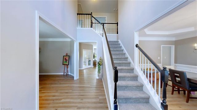 3547 Meadow Glen Court, Clemmons, NC 27012