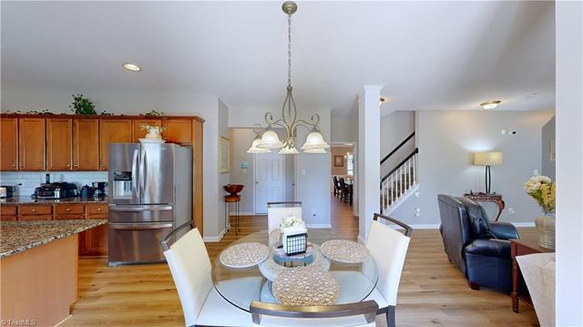 3547 Meadow Glen Court, Clemmons, NC 27012