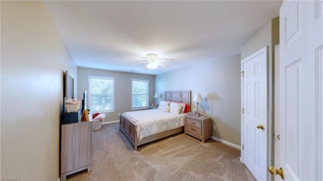 3547 Meadow Glen Court, Clemmons, NC 27012