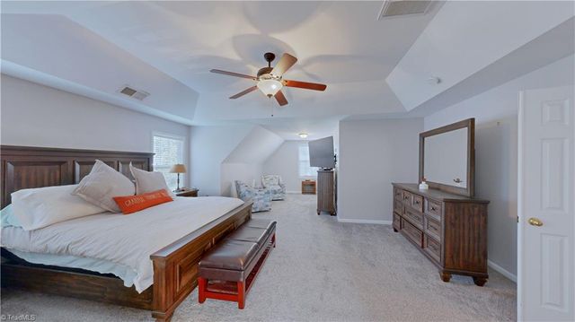3547 Meadow Glen Court, Clemmons, NC 27012