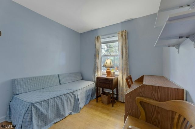 50 Pine St, Ramsey Boro, NJ 07446