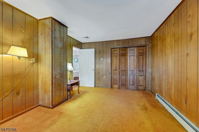 50 Pine St, Ramsey Boro, NJ 07446