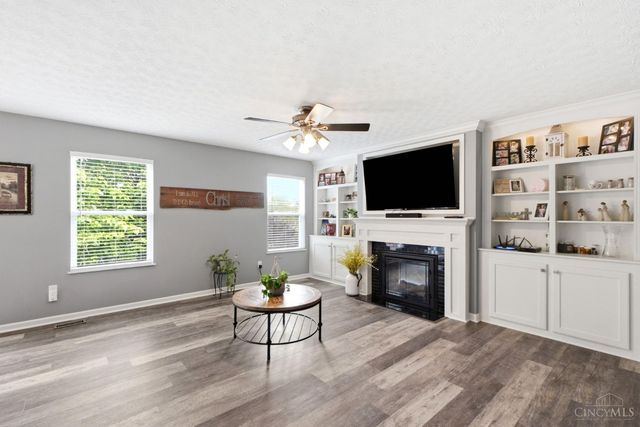 316 Sackett Drive, Monroe, OH 45050