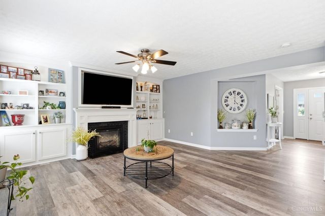 316 Sackett Drive, Monroe, OH 45050
