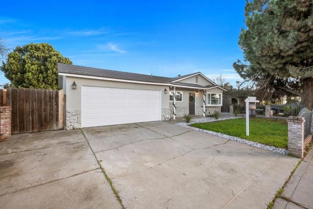 16012 Julie Lane, Lathrop, CA 95330