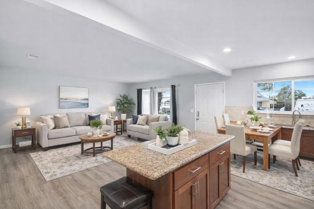 16012 Julie Lane, Lathrop, CA 95330