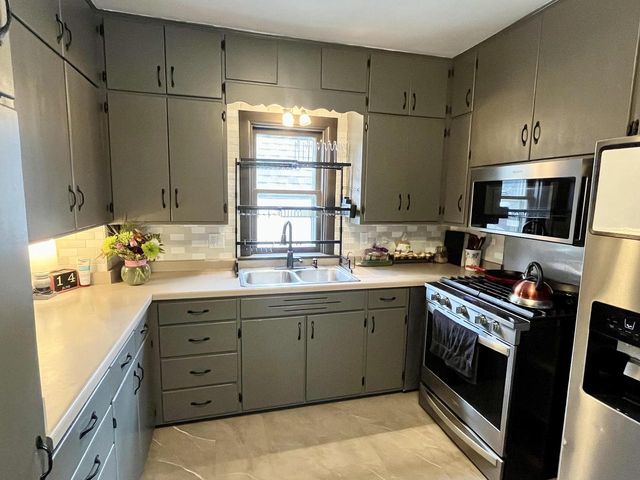 2708 School STREET, Two Rivers, WI 54241