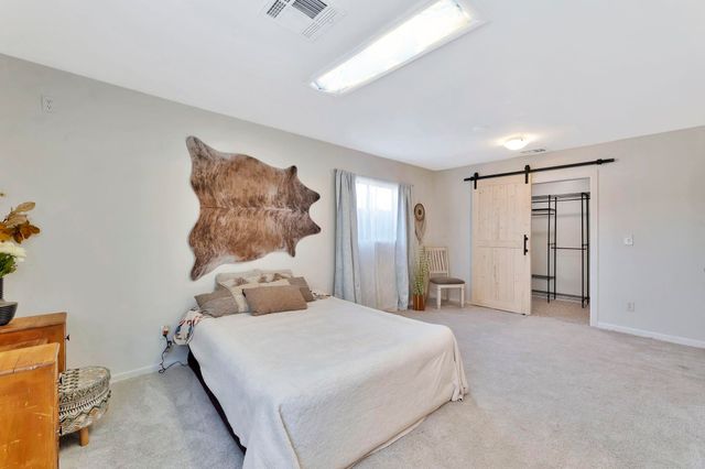 2751 S Bennett, Wichita, KS 67217