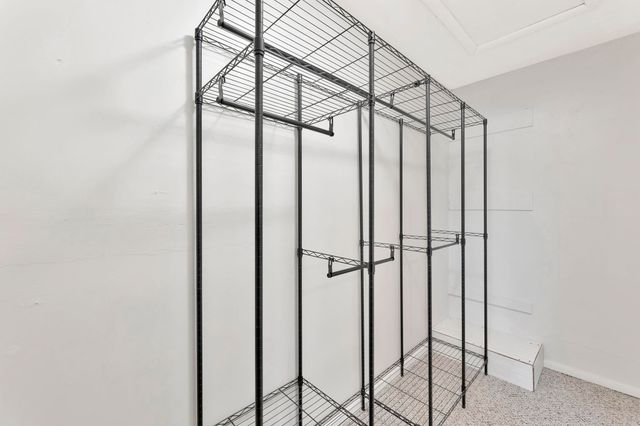 2751 S Bennett, Wichita, KS 67217