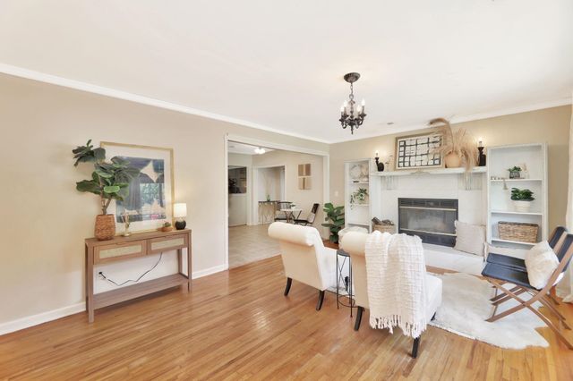 2751 S Bennett, Wichita, KS 67217