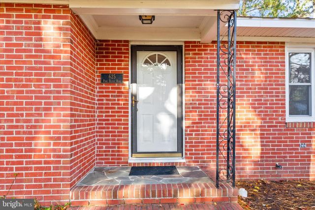 625 PINE BLUFF RD, Salisbury, MD 21801
