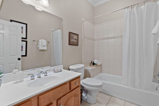3569 Henrietta Hartford Road, Mount Pleasant, SC 29466