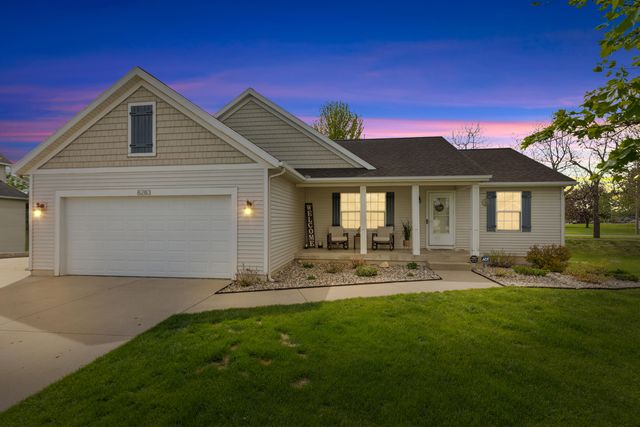 8283 Fairwood Drive, Georgetown Twp, MI 49428