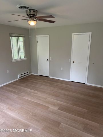 35 Milford Avenue 52, Whiting, NJ 08759