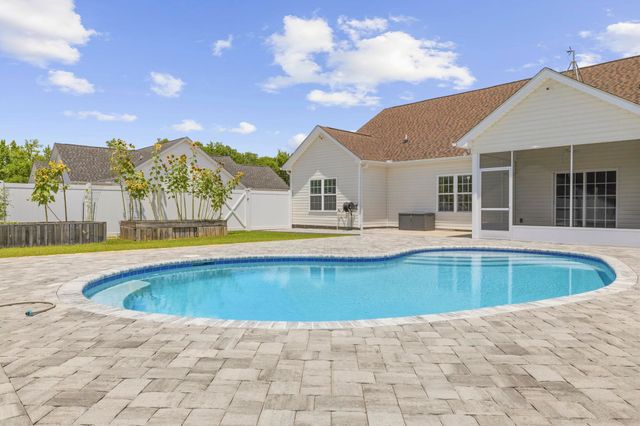 7088 Oak Grove Rd., Conway, SC 29527
