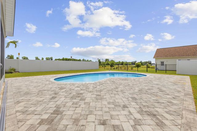 7088 Oak Grove Rd., Conway, SC 29527