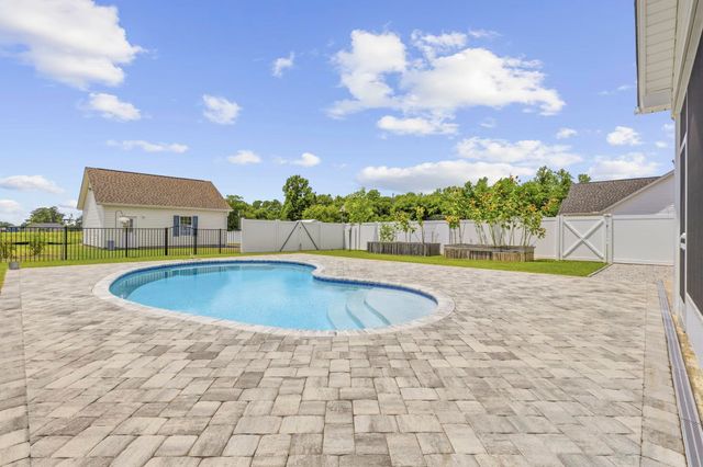 7088 Oak Grove Rd., Conway, SC 29527