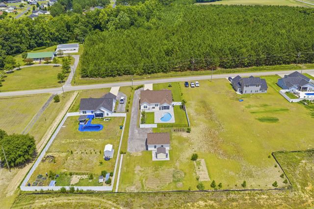 7088 Oak Grove Rd., Conway, SC 29527