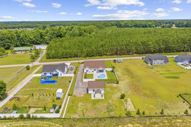7088 Oak Grove Rd., Conway, SC 29527