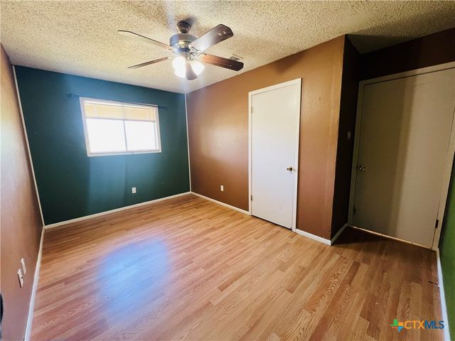 212 Brook Street, Seguin, TX 78155