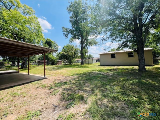 212 Brook Street, Seguin, TX 78155