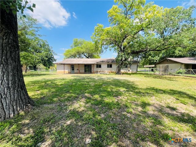 212 Brook Street, Seguin, TX 78155