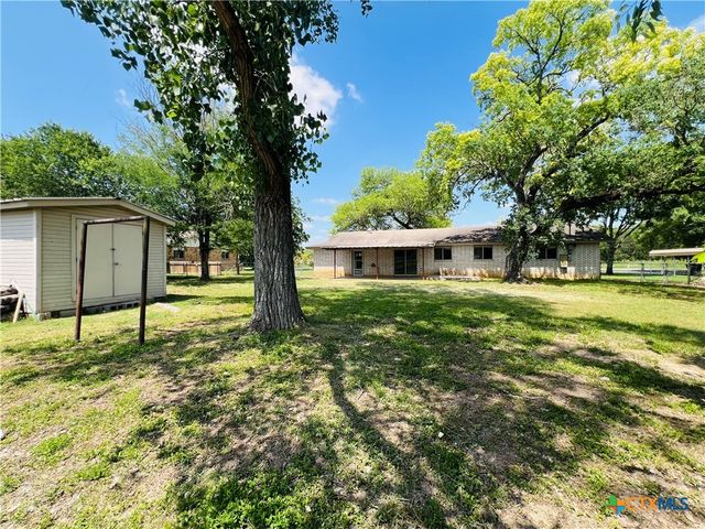 212 Brook Street, Seguin, TX 78155