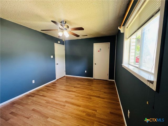 212 Brook Street, Seguin, TX 78155