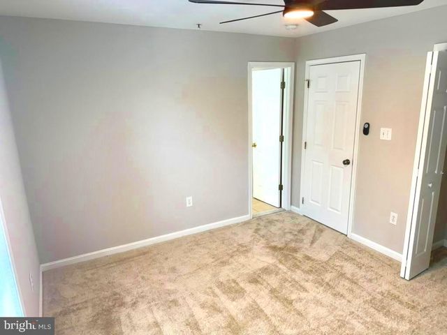 1166 N VERNON ST, Arlington, VA 22201