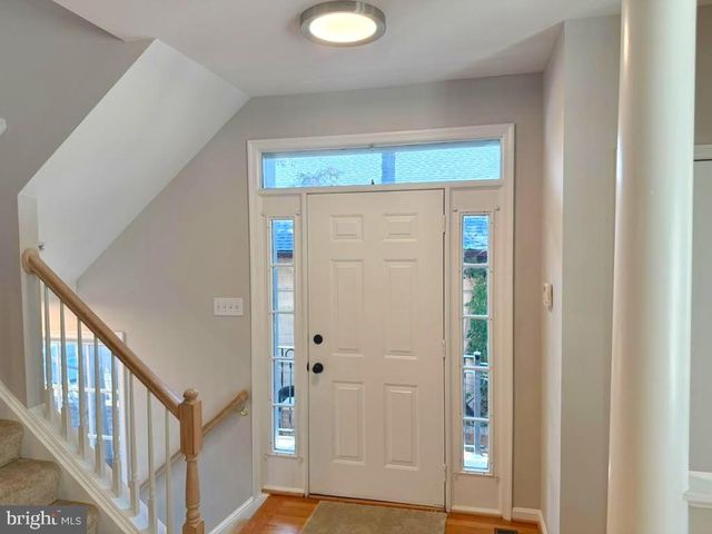 1166 N VERNON ST, Arlington, VA 22201