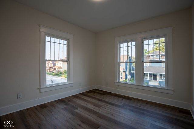 24 Hendricks Place, Indianapolis, IN 46201