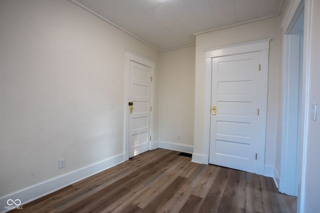 24 Hendricks Place, Indianapolis, IN 46201