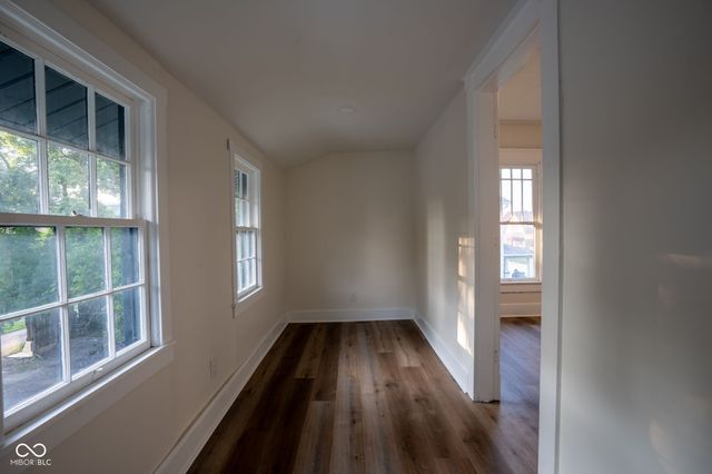 24 Hendricks Place, Indianapolis, IN 46201